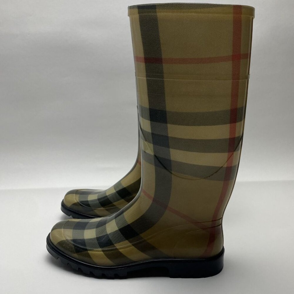Burberry Plaid Rain Boots Size 38 - Picture 5 of 12